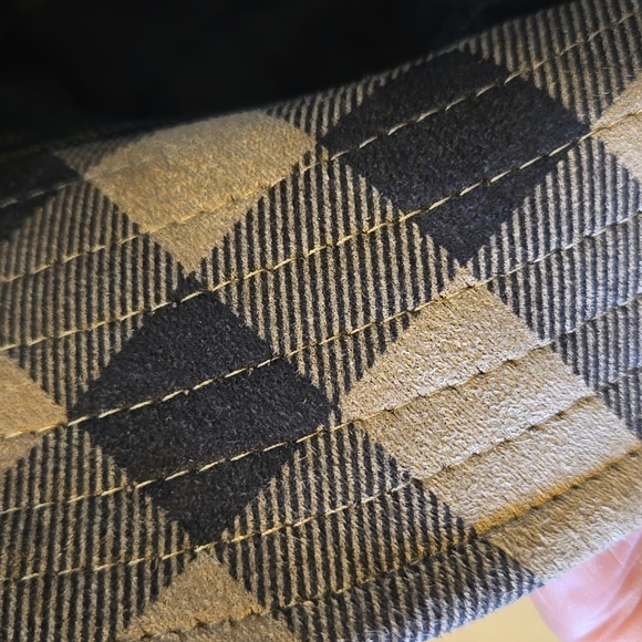 Designer Inspired Tan Suede-Like Plaid Bucket Hat - Picture 5 of 6